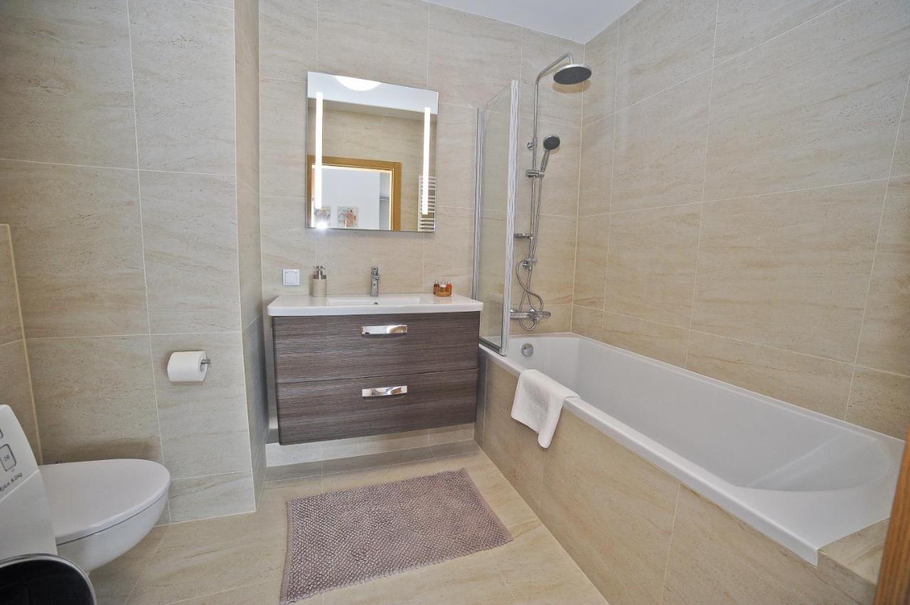 Grand Apartments - Three Bedrooms With Panorama Of The Old Town Gdańsk Eksteriør billede